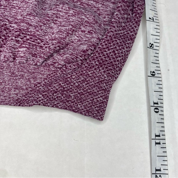 Gymshark Vital Seamless Athletic Sports Bra in Purple / Womens XS - Picture 10 of 11